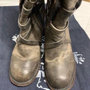 Freebird baker boot size 8